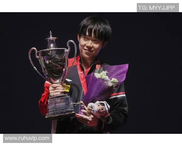 王楚钦2025年成绩单:取得12个世界赛事冠军,首获三大赛男单冠军