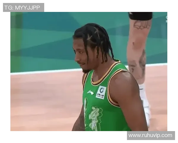 砍10分+2记三分!火箭队全新首发代替亚当斯,斯通310万捡漏真香